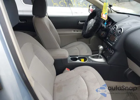 2013 Nissan Rogue Sv z USA, uszkodzony, nr VIN JN8AS5MV8DW136725